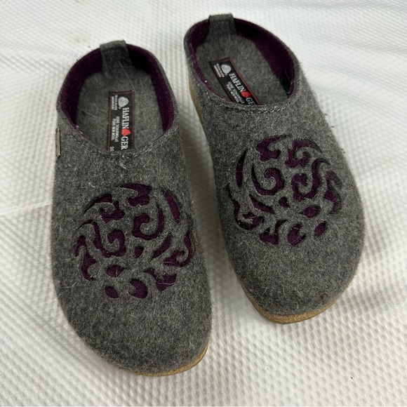 Haflinger Gray Wool Clogs - Picture 4 of 11